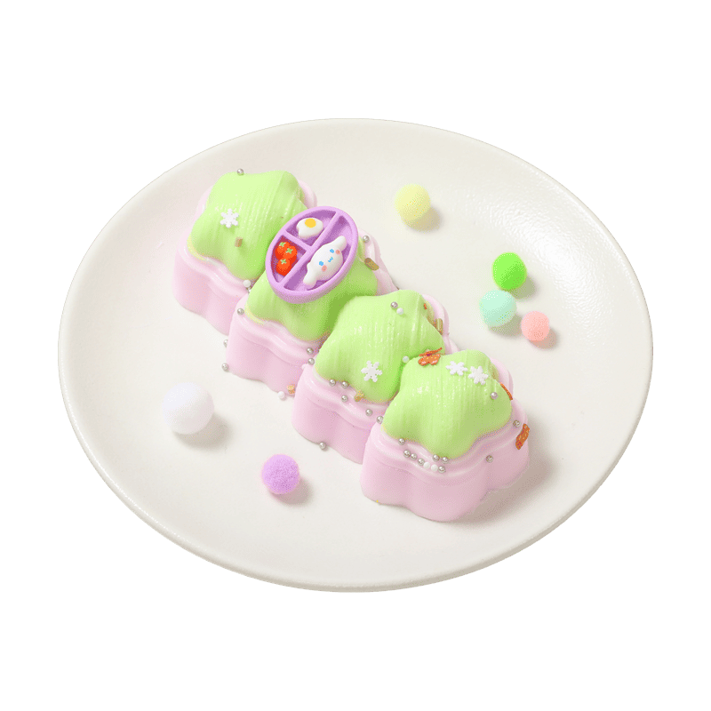 Four-Star Cream Roll Squishy