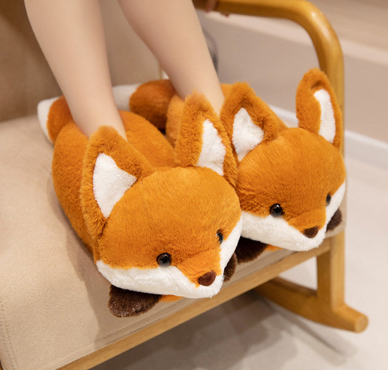 Cozy Fox Plush Slippers: Snuggle and Step in Style