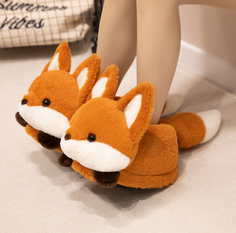 Cozy Fox Plush Slippers: Snuggle and Step in Style