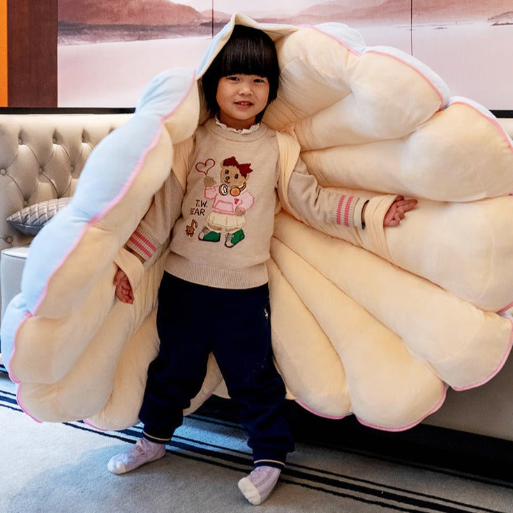 Clam Shell Pillow Plush Bed